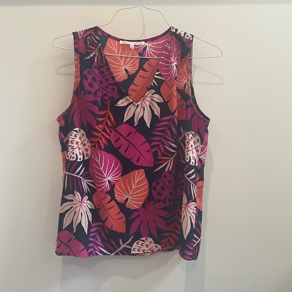 Tropical Print Sleeveless Top